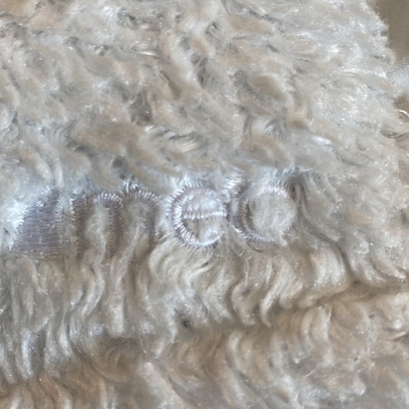 Mountain Equipment Company, ladies Sherpa jacket in size extra small. - Picture 5 of 10